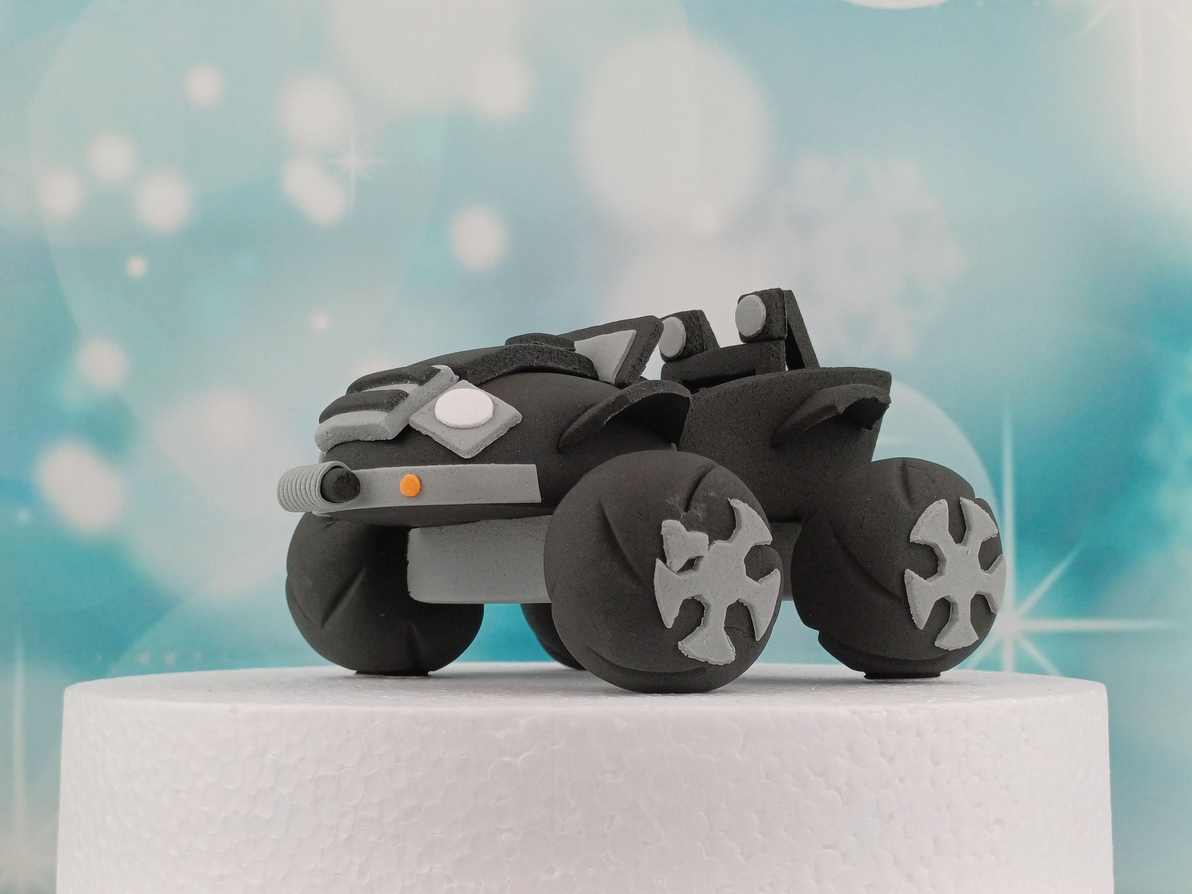 Quad Fahrzeug Auto Monster Truck XXL