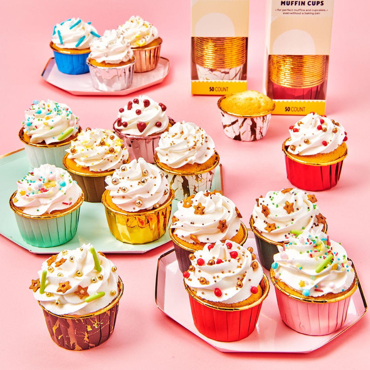 Wilton Muffin Cups Vintage Gold – 50 Stück | Edle Muffinförmchen