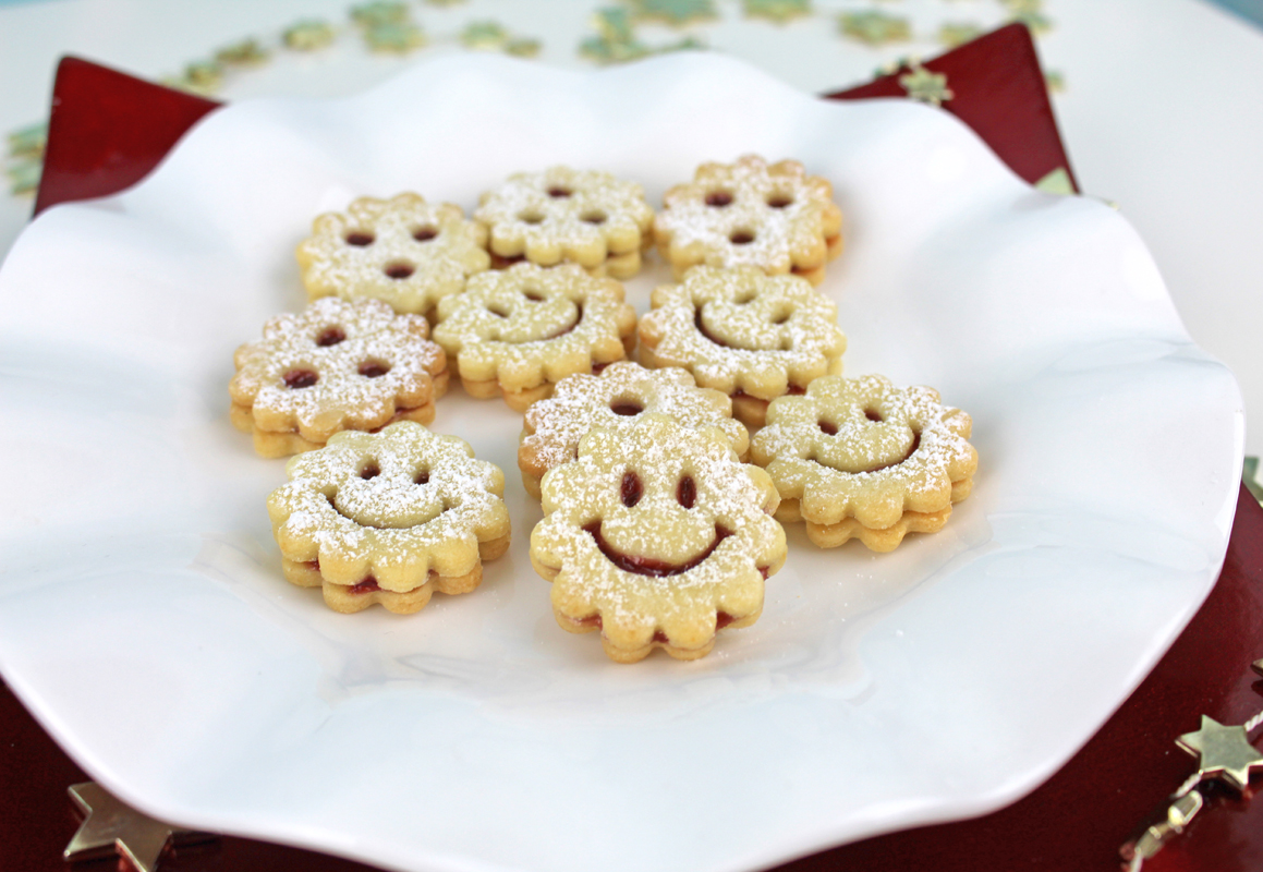 Linzer-Ausstecher 3er Set mit Auswerfer 3,6 cm A102