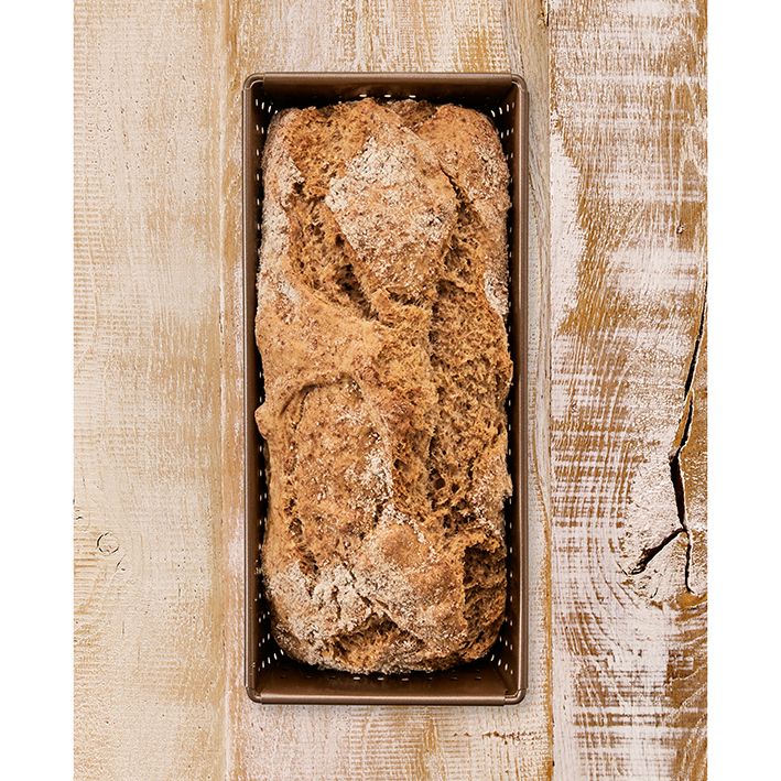 Brotbackform mit Lochung