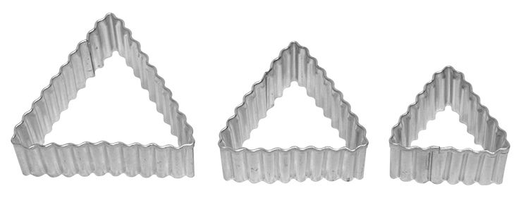 Terrassen-Ausstecher Dreieck gewellt, 3-teilig – 4/5/6 cm A115