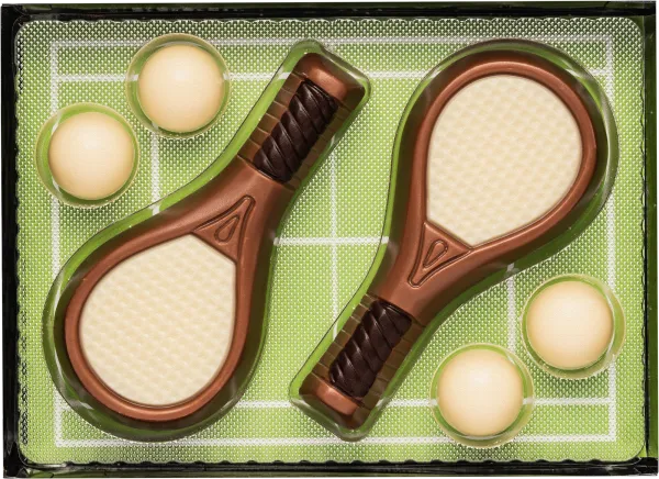 Schokolade Tennis-Set – 2 Schläger & 4 Bälle aus Vollmilchschokolade