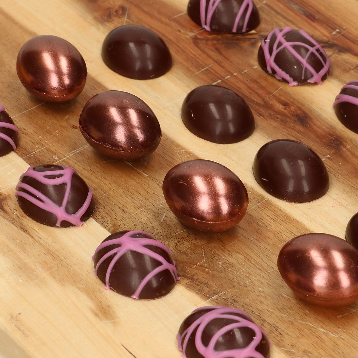 Pralinen-Gussform Eier – Detailreiche Schokoladen-Eier & Pralinen