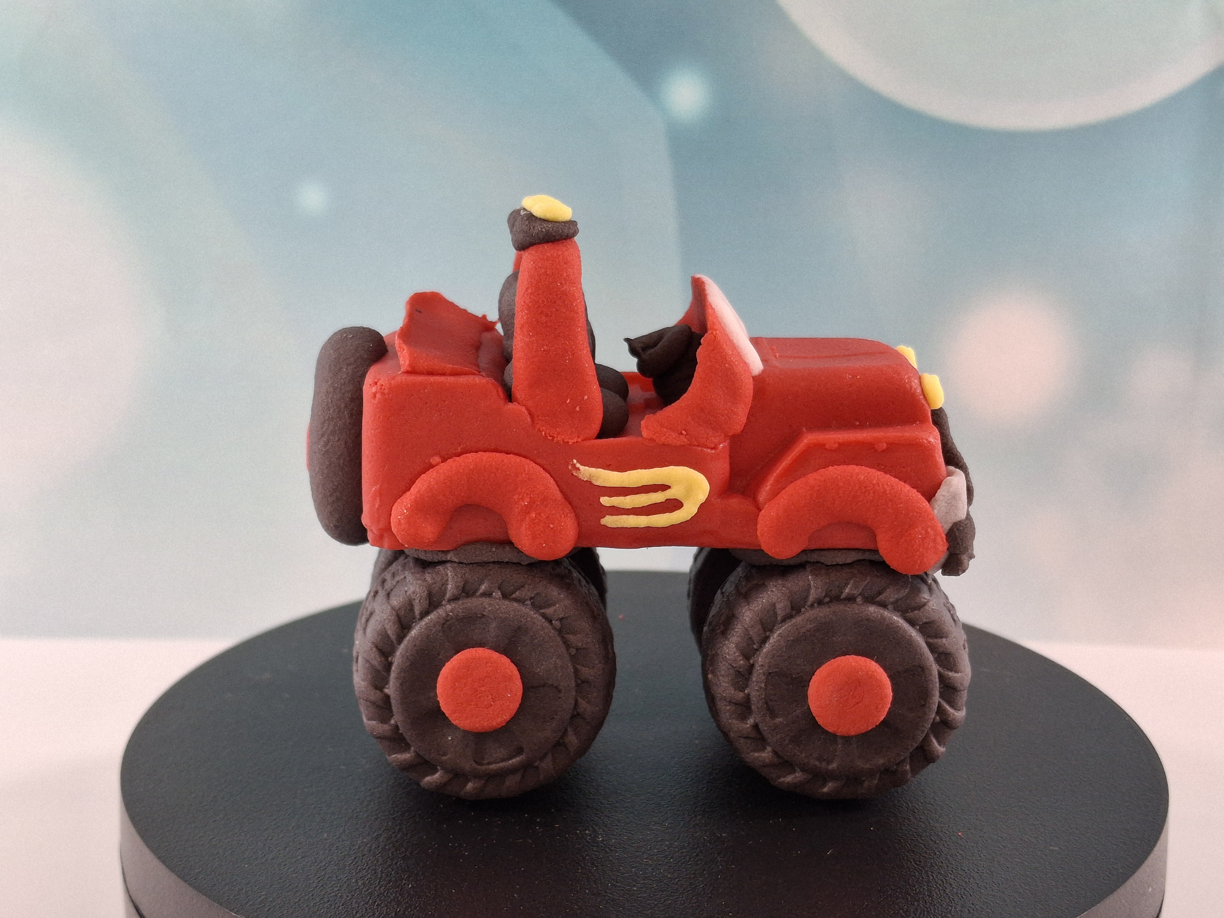 Tortenfigur Monster Truck Auto Quad